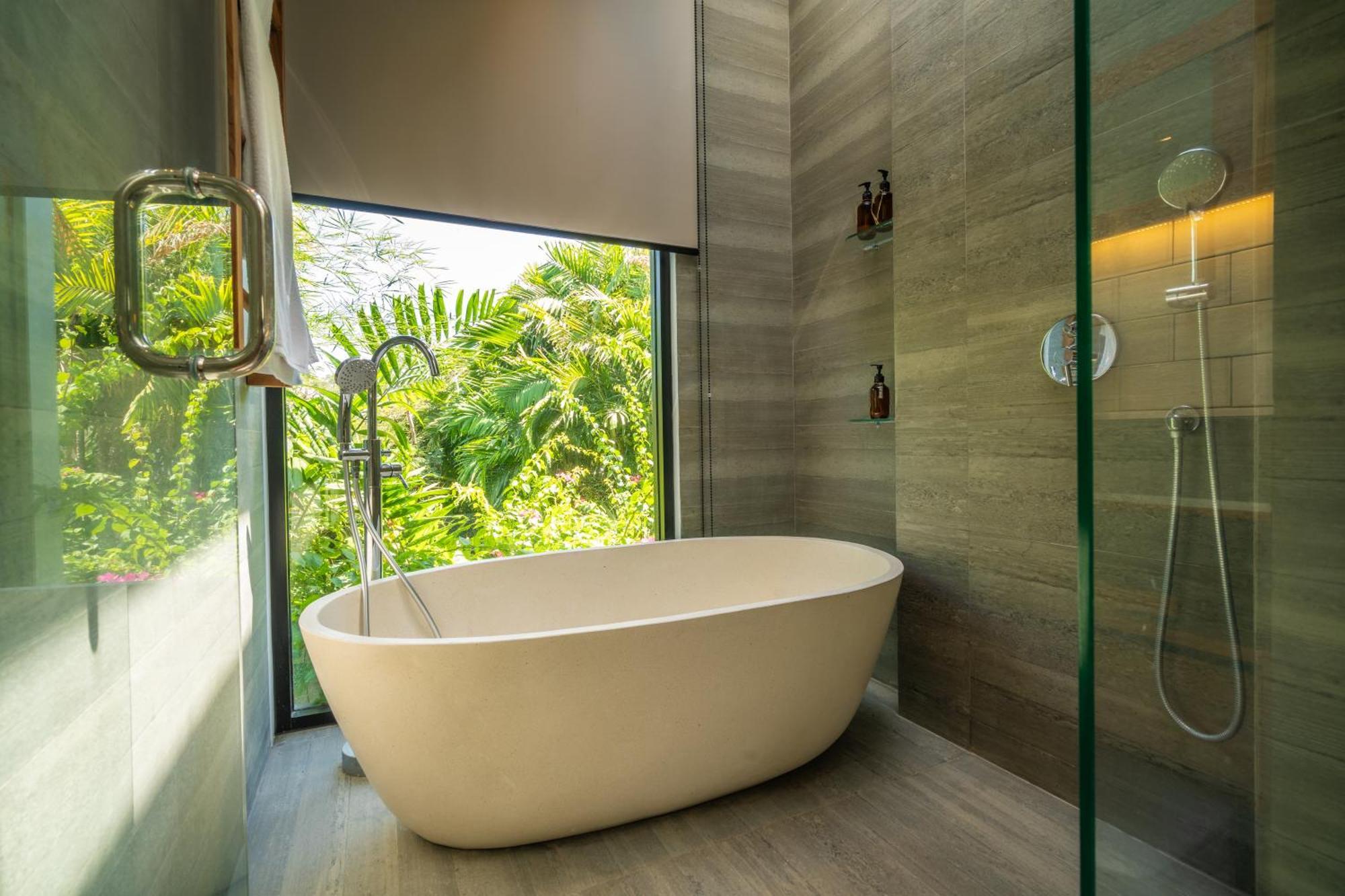 3brd Modern Close To The In Seminyak (Bali)
